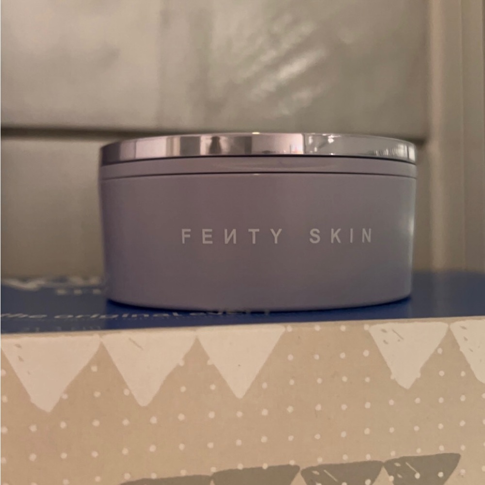 🛍FENTY SKINCARE: INSTANT RESET BRIGHTENING OVERNIGHT RECOVERY GEL CREAM🛍